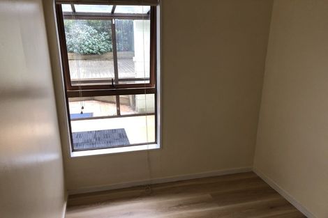 Photo of property in 81 Thurleigh Grove, Karori, Wellington, 6012