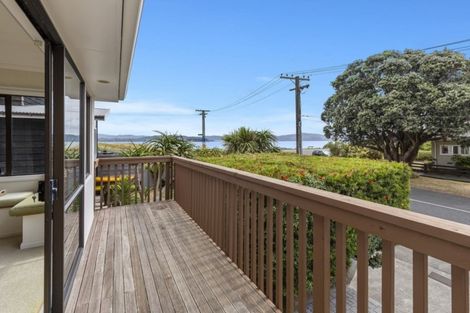 Photo of property in 21 Karamu Street, Eastbourne, Lower Hutt, 5013