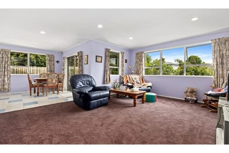 Photo of property in 123 Weatherly Road, Torbay, Auckland, 0630