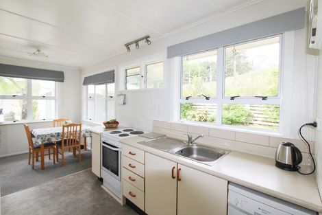 Photo of property in 54 Tiraumea Road, Pahiatua, 4981