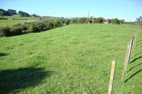 Photo of property in 8 Meadow Court, Paraparaumu, 5032