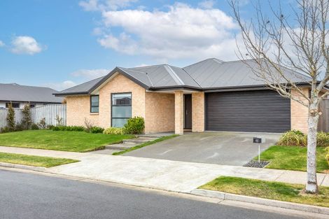 Photo of property in 48 Sutherland Drive, Kaiapoi, 7630