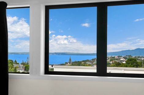 Photo of property in 5 Wisteria Way, Mairangi Bay, Auckland, 0630