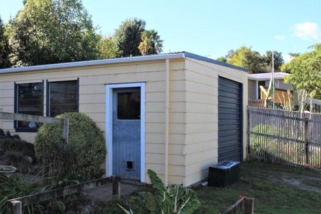 Photo of property in 5 Abel Tasman Drive, Takaka, 7110