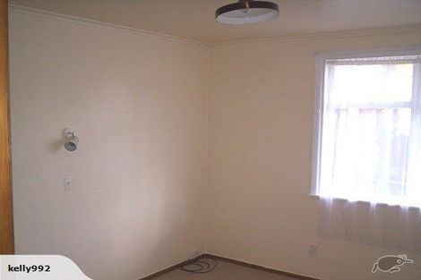 Photo of property in 26 Eastglen Road, Glen Eden, Auckland, 0602