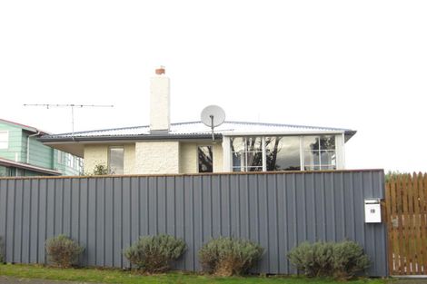Photo of property in 19 Milford Street, Heidelberg, Invercargill, 9812