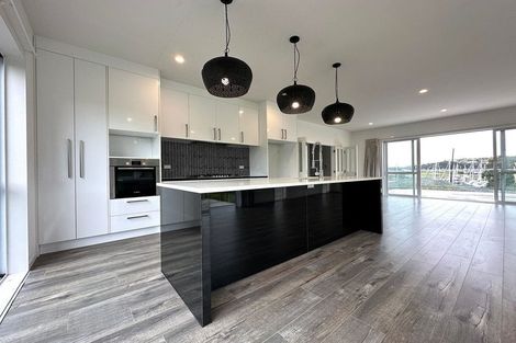 Photo of property in 9 Kaipuke Crescent, Gulf Harbour, Whangaparaoa, 0930