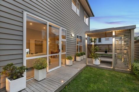 Photo of property in 54a Mandalay Terrace, Khandallah, Wellington, 6035