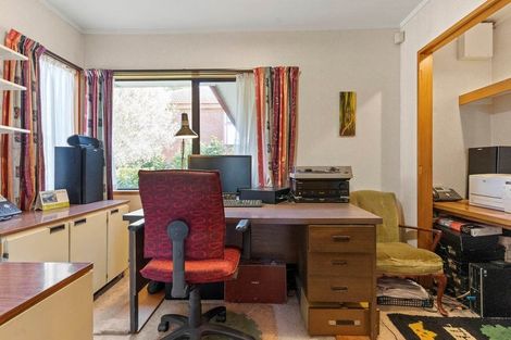 Photo of property in 21 Loloma Drive, Half Moon Bay, Auckland, 2012