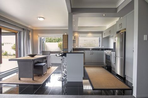 Photo of property in 3 Nihinihi Avenue, Raglan, 3225