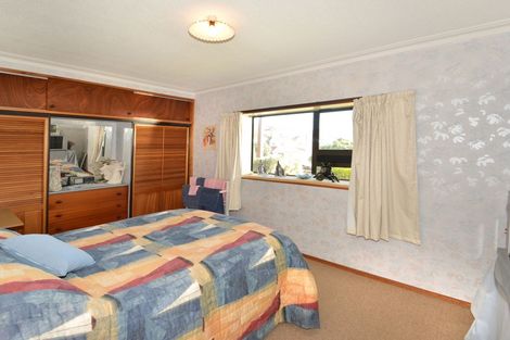 Photo of property in 27 Bayne Terrace, Macandrew Bay, Dunedin, 9014
