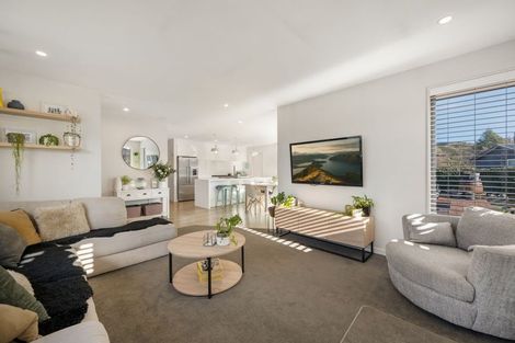 Photo of property in 14 Criffel Place, Luggate, Cromwell, 9383