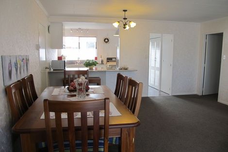 Photo of property in 2/570 Park Road, Te Awamutu, 3800
