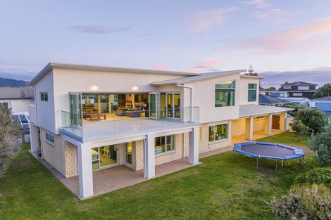 Photo of property in 177a Manly Street, Paraparaumu Beach, Paraparaumu, 5032