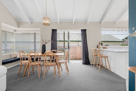 Photo of property in 11 Rogers Place, Fairview Downs, Hamilton, 3214