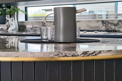 Photo of property in 7/5 Lemon Grove Lane, Greenhithe, Auckland, 0632