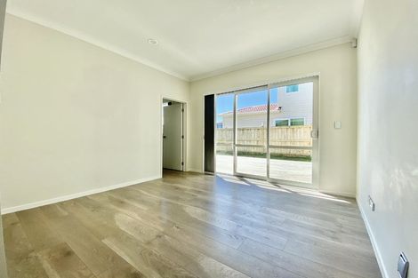 Photo of property in 70 Donegal Park Drive, Flat Bush, Auckland, 2019