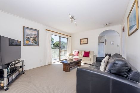 Photo of property in 68 Anich Road, Massey, Auckland, 0614