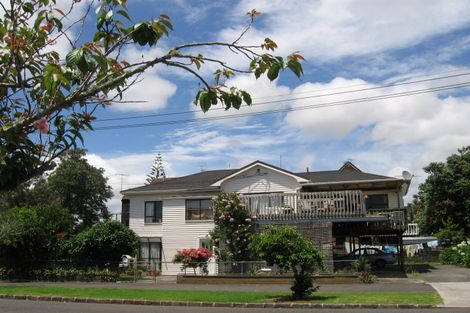 Photo of property in 6 Joan Street, Point Chevalier, Auckland, 1022