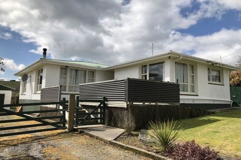 Photo of property in 50 Gormack Street, Balclutha, 9230