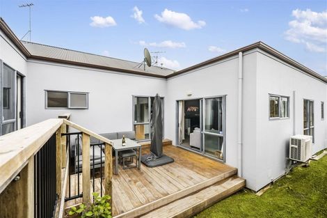 Photo of property in 1 Pyrite Street, Westgate, Auckland, 0614