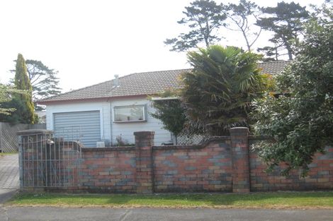 Photo of property in 8 Rukumoana Place, Clendon Park, Auckland, 2103