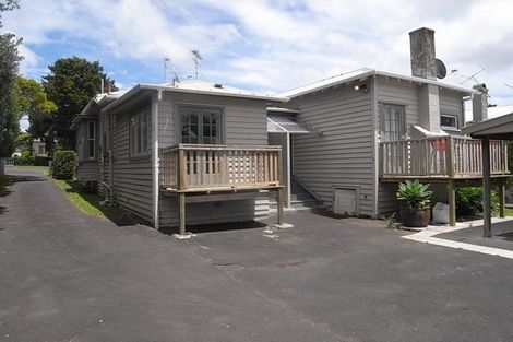 Photo of property in 2/30 Lloyd Avenue, Mount Albert, Auckland, 1025