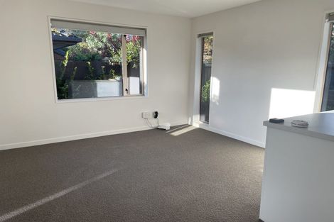 Photo of property in 2/28 Tintern Avenue, Avonhead, Christchurch, 8042