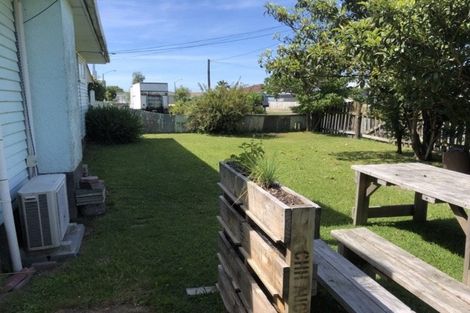 Photo of property in 15 Alexander Avenue, Onekawa, Napier, 4110