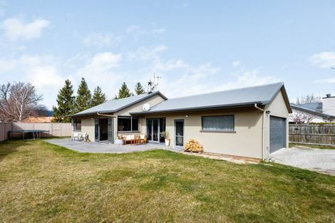 Photo of property in 6 Farrier Court, Cromwell, 9310