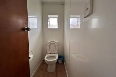 Photo of property in 11 Mcleod Road, Henderson, Auckland, 0612