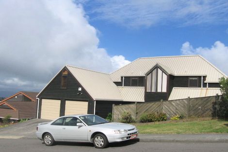 Photo of property in 17 Satara Crescent, Khandallah, Wellington, 6035