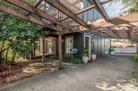 Photo of property in 10a Cassino Street, Bayswater, Auckland, 0622