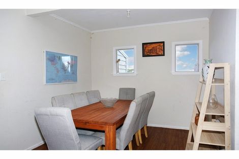 Photo of property in 145 Alfriston Road, Manurewa, Auckland, 2105