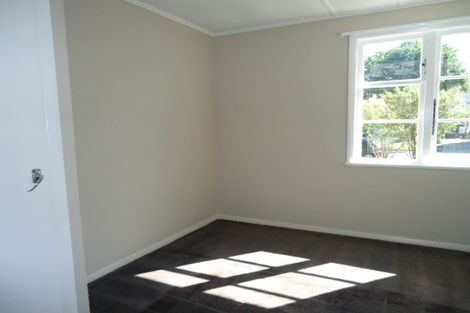 Photo of property in 36 Molesworth Street, Taita, Lower Hutt, 5011