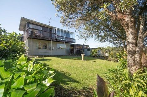 Photo of property in 6 Sunnylaw Place, Glen Eden, Auckland, 0602