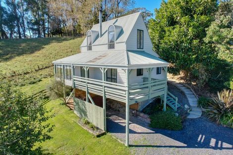 Photo of property in 241 Wallace Road, Koputaroa, Levin, 5571