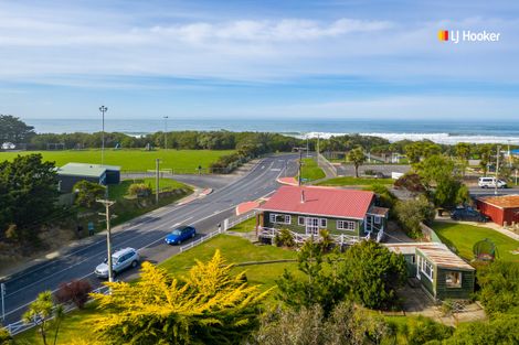 Photo of property in 1 Bath Street, Brighton, Dunedin, 9035