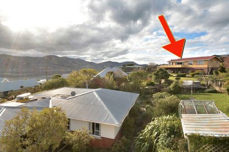 Photo of property in 27 Bayne Terrace, Macandrew Bay, Dunedin, 9014