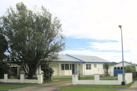 Photo of property in 107 Oakfield Crescent, Pukete, Hamilton, 3200