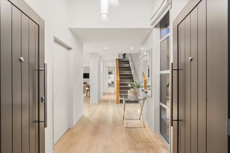 Photo of property in 2a Rushden Terrace, Red Beach, 0932