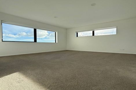 Photo of property in 5 Aquamarine Road, Rosehill, Papakura, 2113