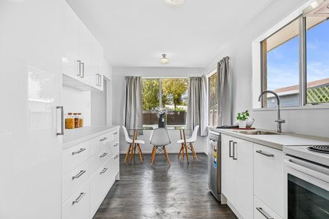 Photo of property in 10 Caithness Street, New Brighton, Christchurch, 8083