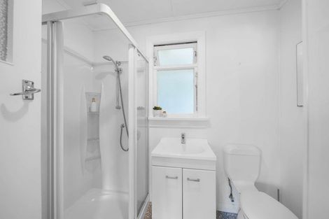 Photo of property in 96 Easther Crescent, Kew, Dunedin, 9012