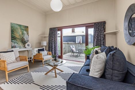 Photo of property in 120a Te Awa Avenue, Te Awa, Napier, 4110