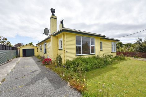 Photo of property in 10 Bridge Street, Tuatapere, 9620