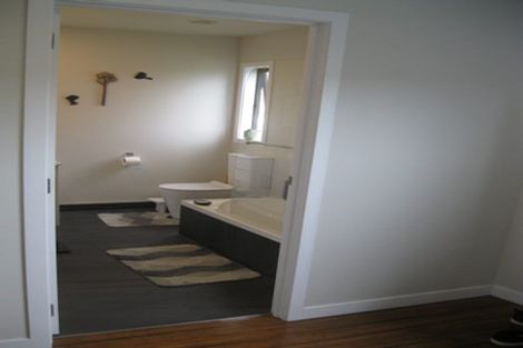 Photo of property in 18 Freyja Crescent, Coopers Beach, 0420