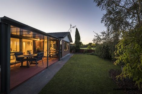 Photo of property in 97 Summerhill Drive, Fitzherbert, Palmerston North, 4410