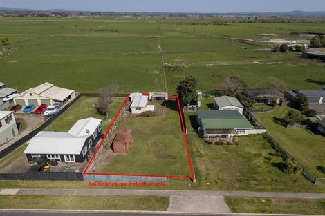 Photo of property in 98 Pukehina Parade, Pukehina, 3189