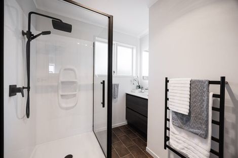 Photo of property in 21 Snells Beach Road, Snells Beach, 0920